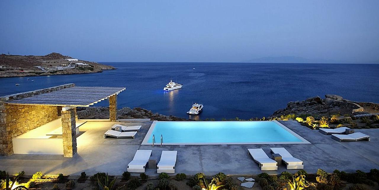 Villa Paraga Beach