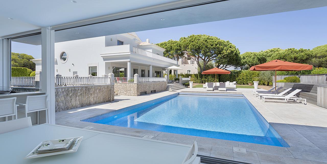 Villa Warhol