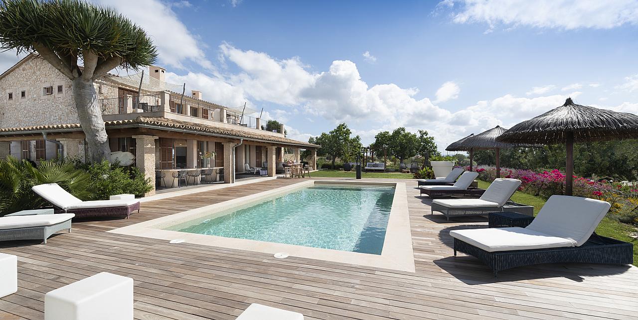 Villa Carta