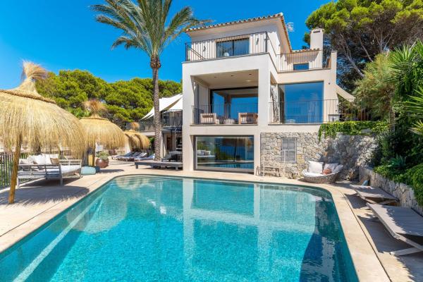 Villa Kiana