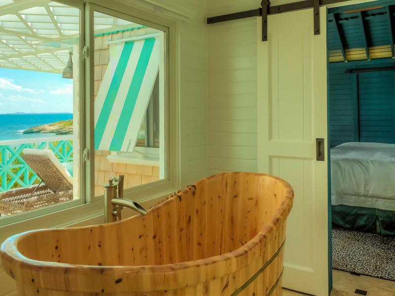 Tigh-na-Mara , Elsie Bay 