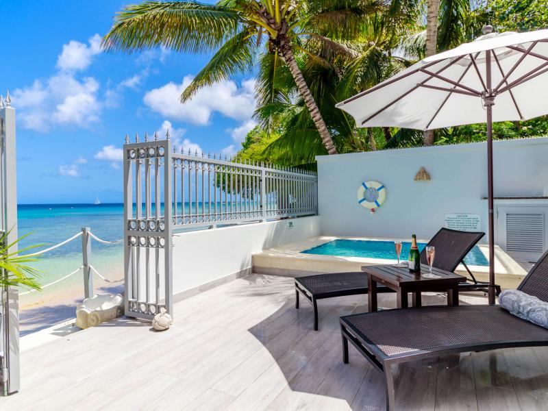 Westshore Beach House , Beachfront villas Barbados , Speightstown , St Peter , West Coast Barbados 