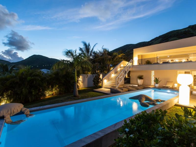 Vogue Art , Orient Bay 