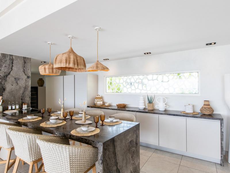 Vogue Art , Orient Bay 