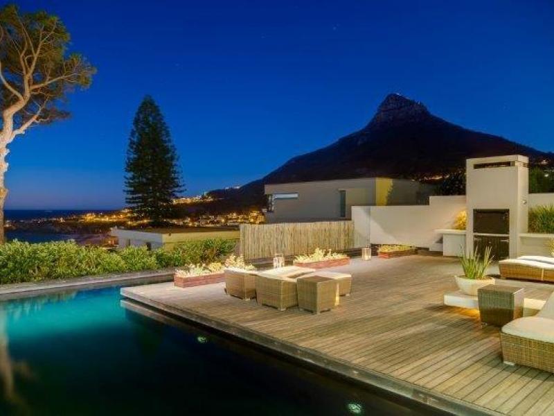 Magnetic , Cape Town 