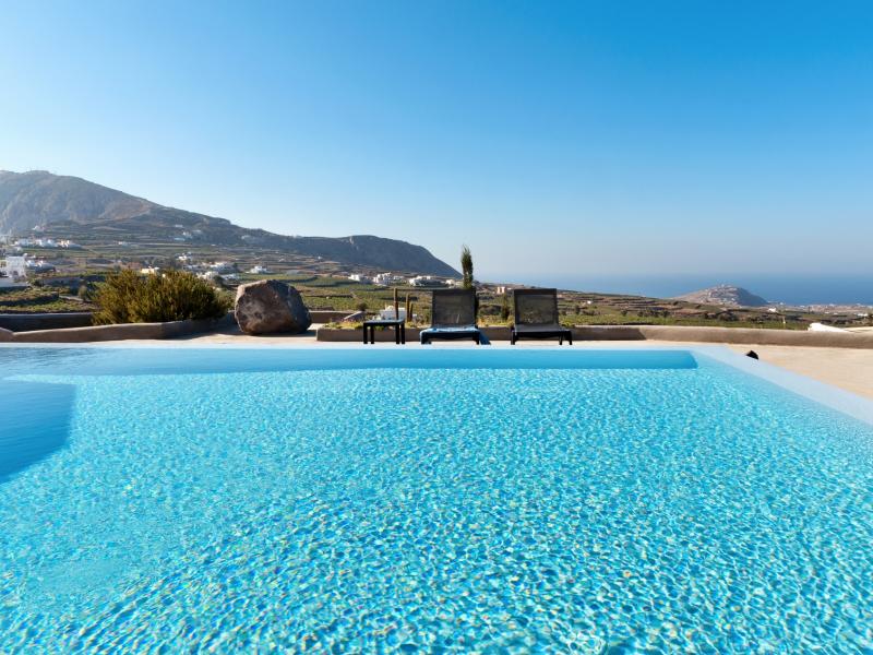 Pyrgos Estate , Santorini 