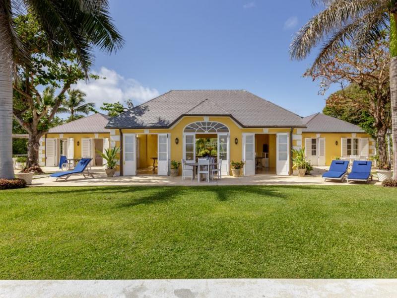 Phibblestown , Honor Bay 