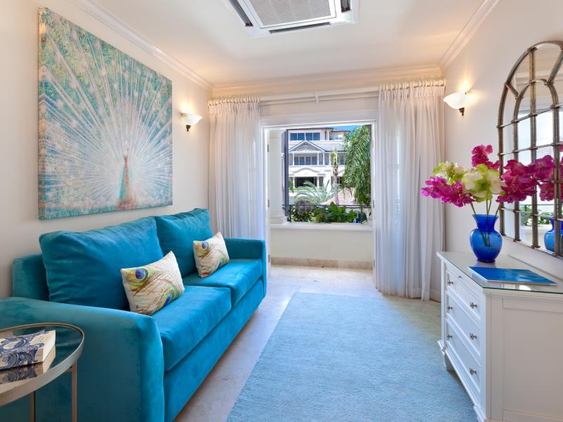 Schooner Bay 207 - Beachfront , Beachfront villas Barbados , Schooner Bay , Speightstown , St Peter , West Coast Barbados 