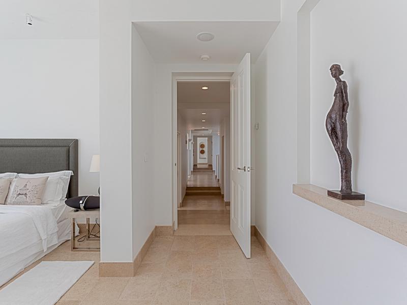 Villa Arushi , West End 