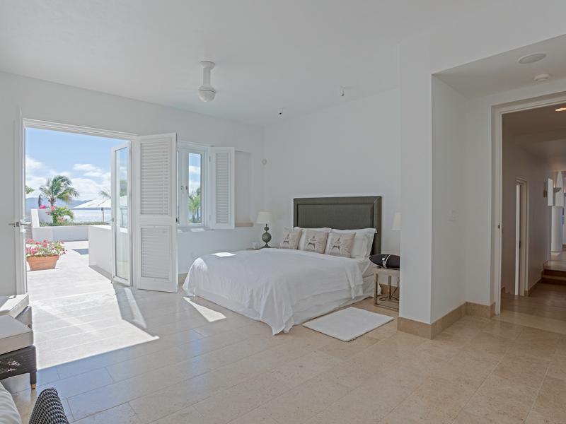 Villa Arushi , West End 