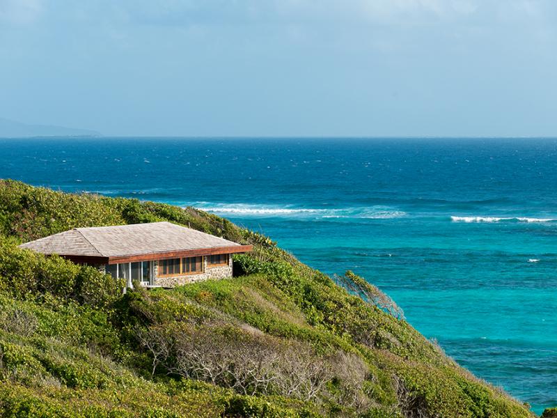 Petit St Vincent , Petit St Vincent 