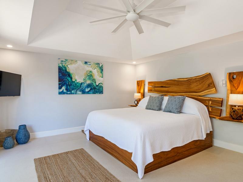 Fortlands Point , Discovery Bay 