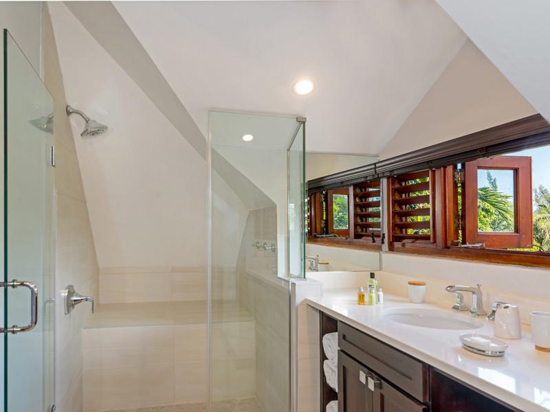 Fortlands Point , Discovery Bay 