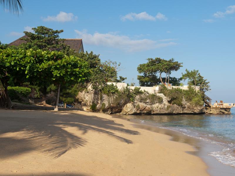 Hidden Bay by the Sea , 