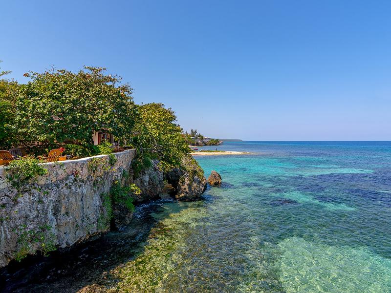 Hidden Bay by the Sea , 