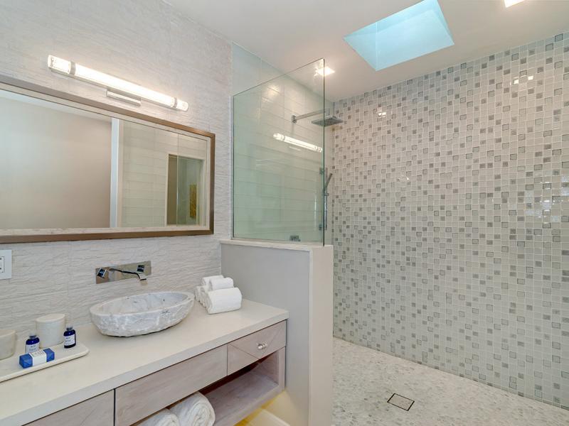 Buttonwood Reef and Sea Biscuit Cottage , Ocho Rios 