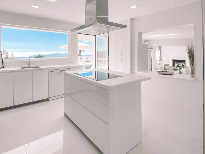 Villa Calypso , East 