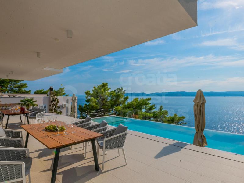 Villa Bello , Dalmatian Hinterland , Makarska Riviera 