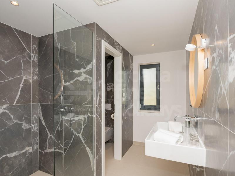 Villa Bello , Dalmatian Hinterland , Makarska Riviera 