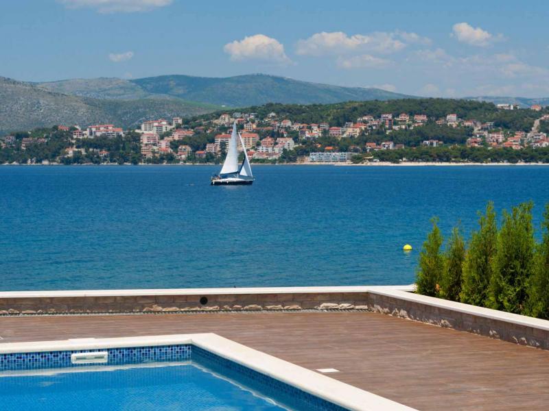 Villa Trogir Twins 1 , Dalmatian Hinterland 