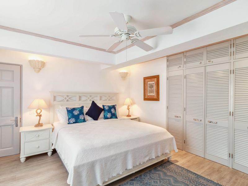 Westshore Beach House , Beachfront villas Barbados , Speightstown , St Peter , West Coast Barbados 