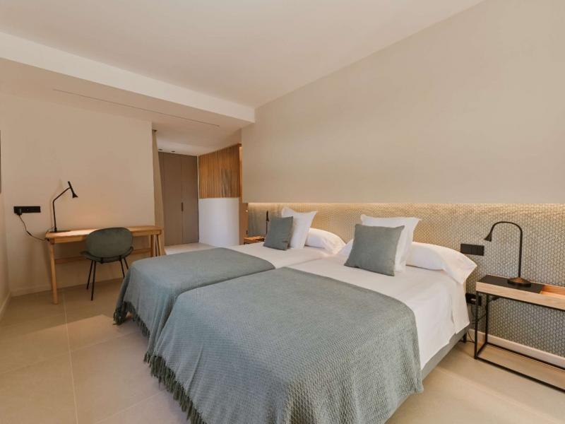 Villa Zahara , Cas Català-Illetes 