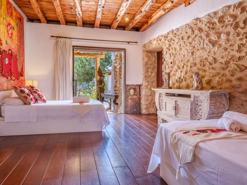 Can Savasana , Cala Salada 