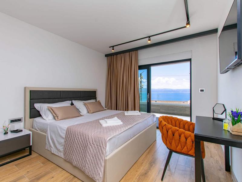 Villa Grande Divina , 