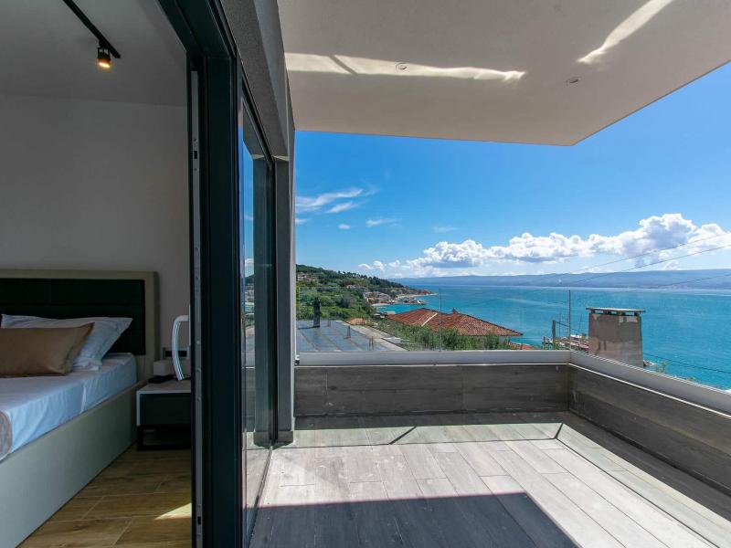 Villa Grande Divina , 