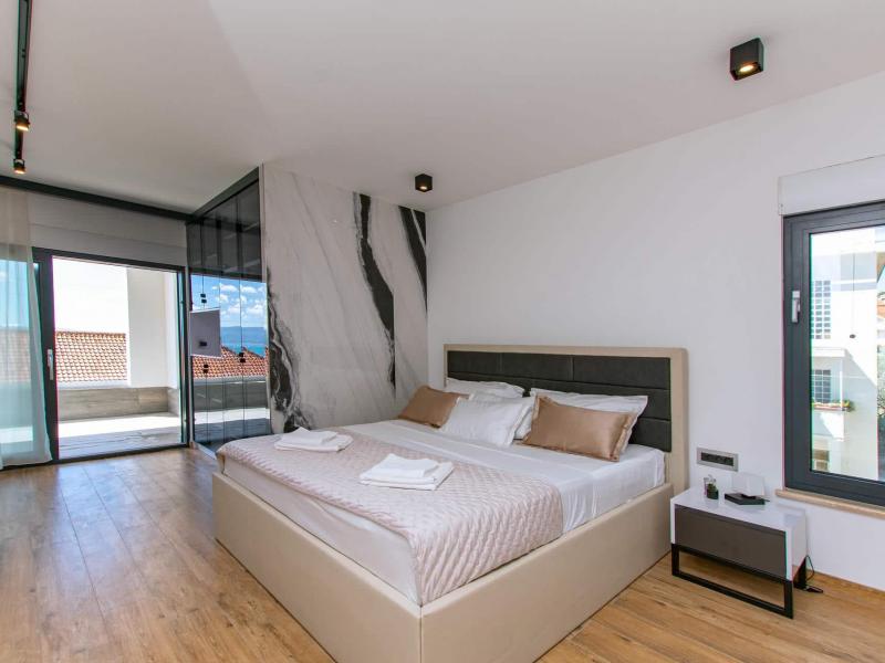 Villa Grande Divina , 