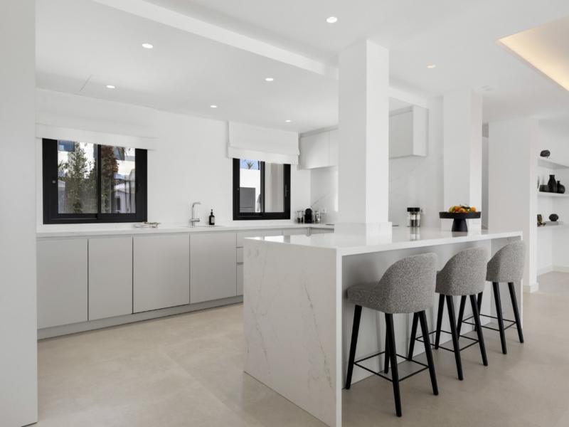 Los Delfines , Marbella 