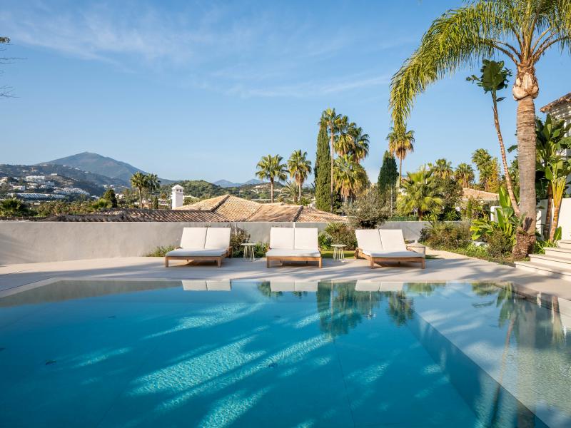 Villa Radiosa , Marbella 