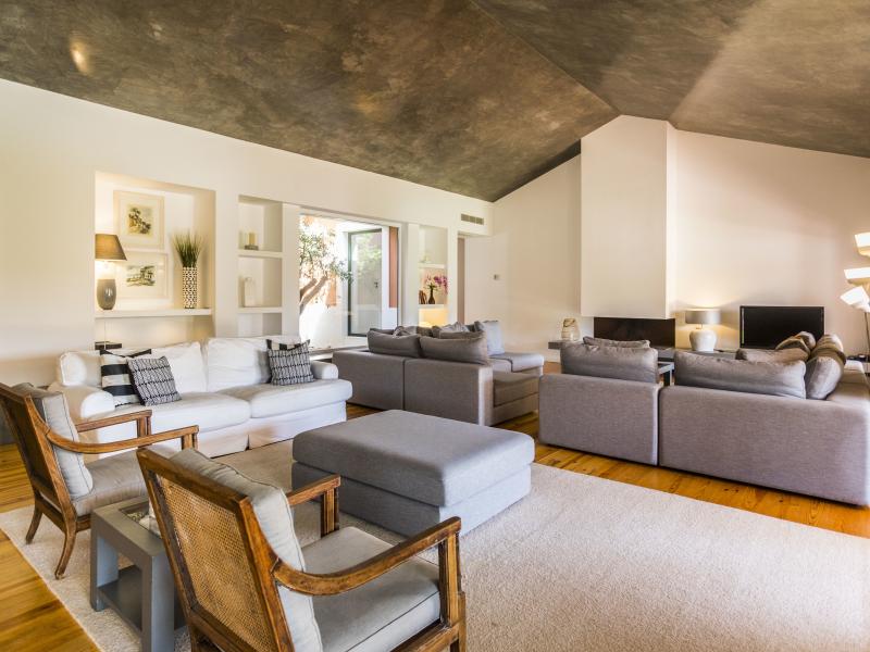 Villa Noa , Lisbon and coast 