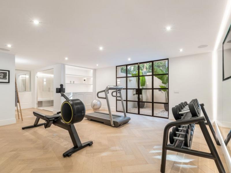 Villa Imogen , Marbella 