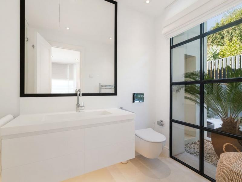 Villa Imogen , Marbella 