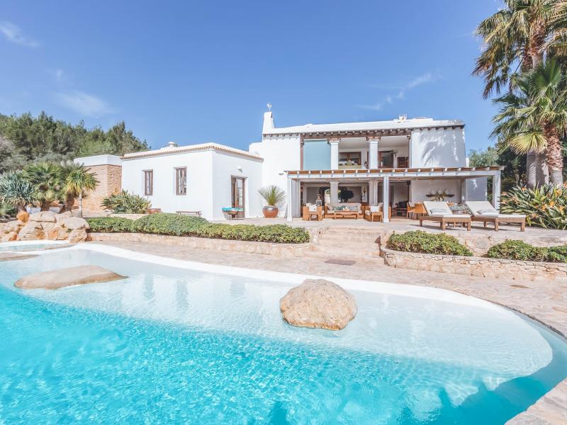 Ca'na Calma , San Carlos 