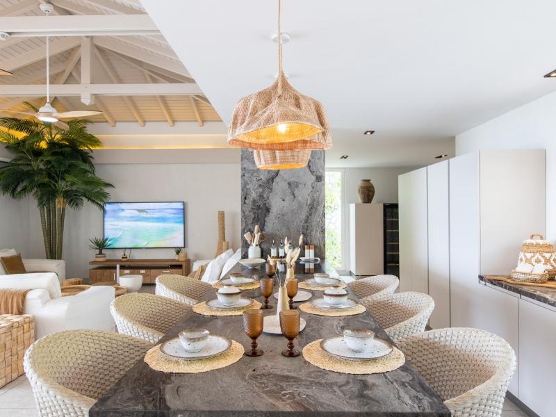 Vogue Art , Orient Bay 