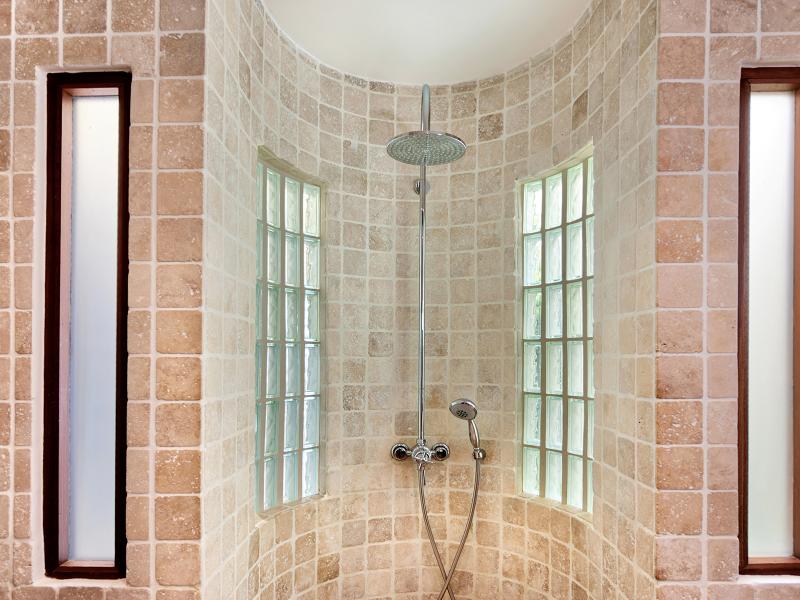 Happy Bay , Happy Bay 