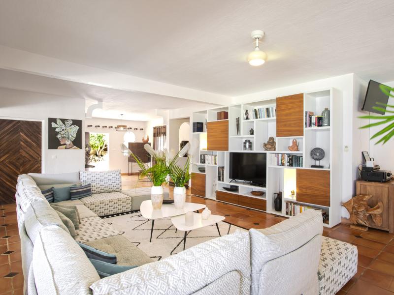 Privilège , Grand-Case 