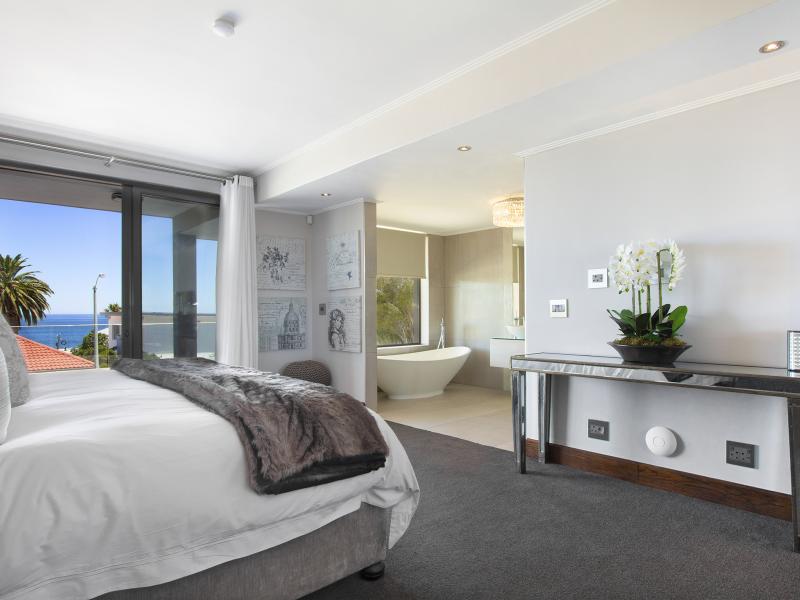 Victoria Residence , Cape Town 