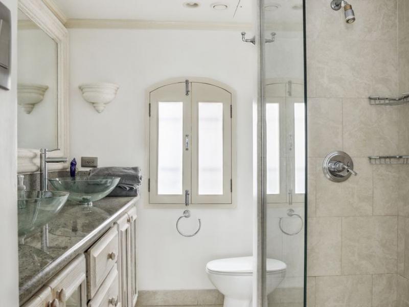 Glitter Bay Anise , Beachfront villas Barbados , Glitter Bay , St James , West Coast Barbados 