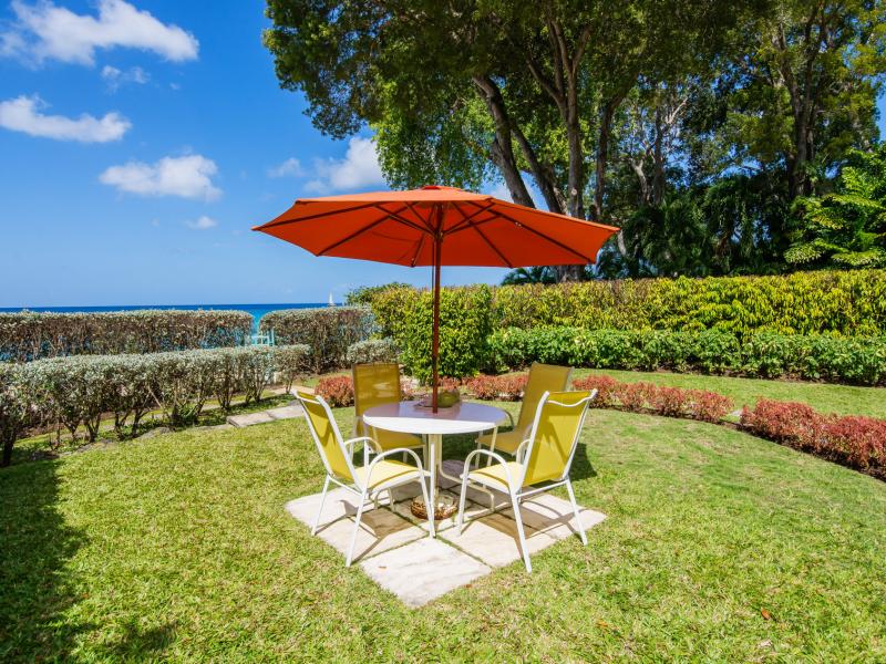 Thespina - Beachfront , St James 