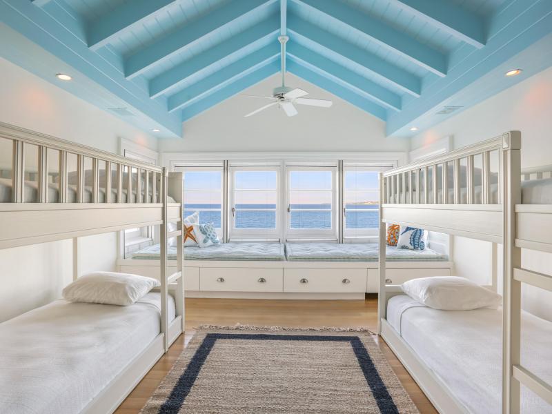 Coral Estate , Long Bay 