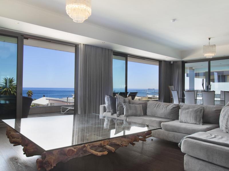 Victoria Residence , Cape Town 