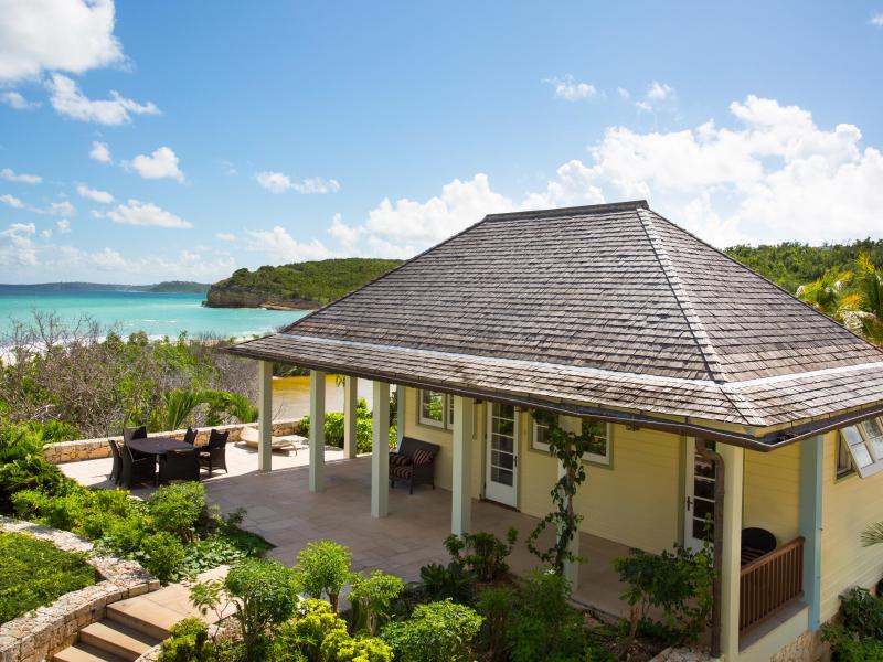 Coral Estate , Long Bay 