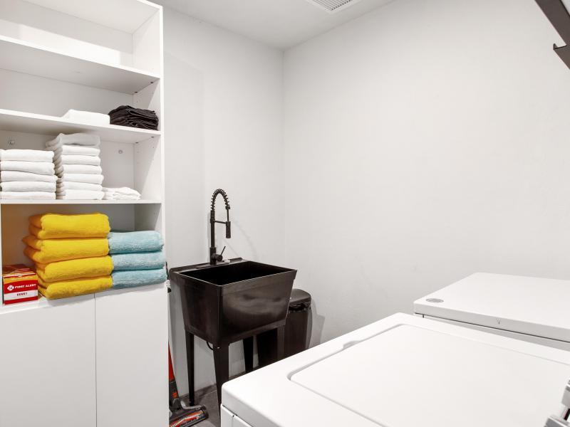 Le Rêve Bleu , Little Bay 