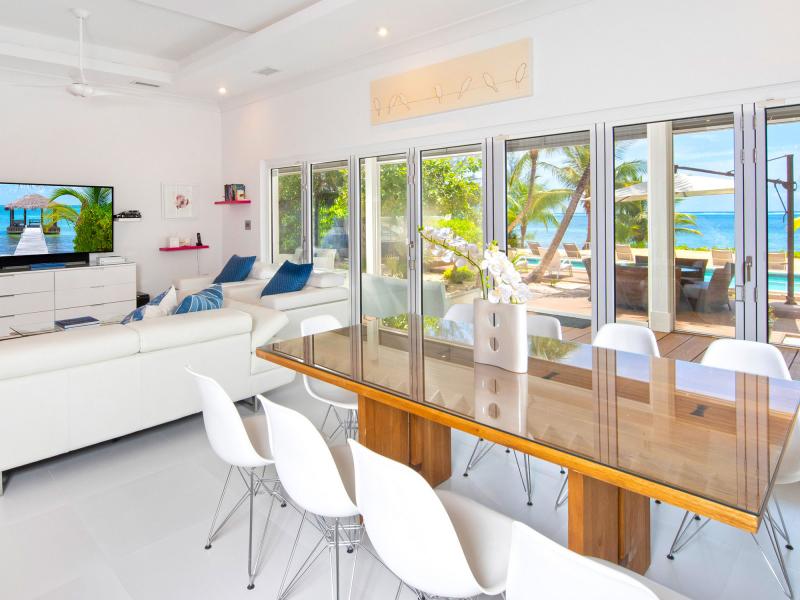 White Cottage , South Coast 