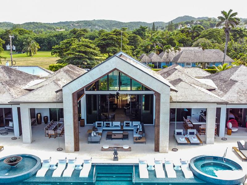 Oceans 8 , Montego Bay 