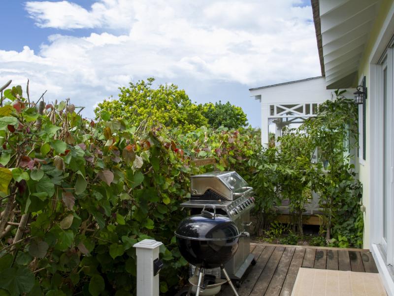 Eleuthera 4 , Eleuthera 