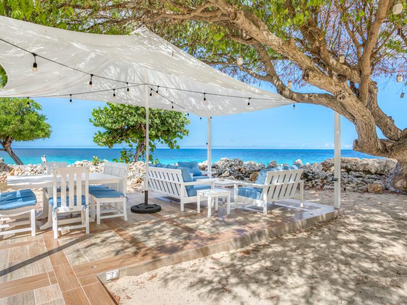 Sandcastle Beach House , Lime Stone Bay 